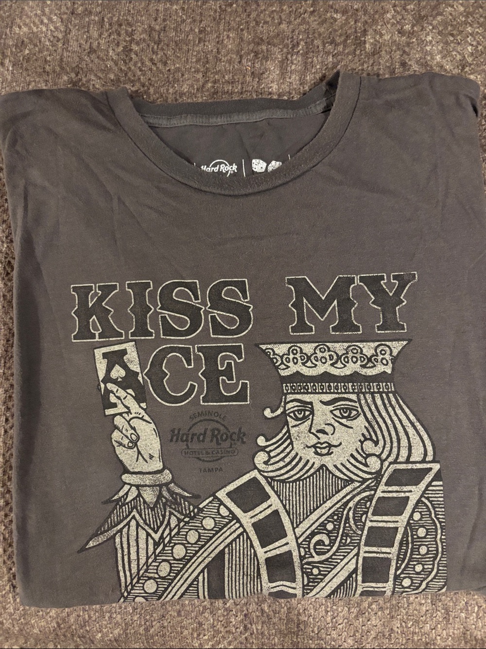 Hard Rock Cafe Black Graphic 'Kiss My Ace' Men’s Tee